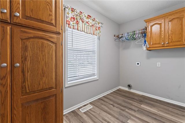 1714 Brooke Court, Kearney, MO 64060