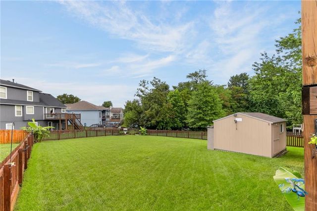 1714 Brooke Court, Kearney, MO 64060
