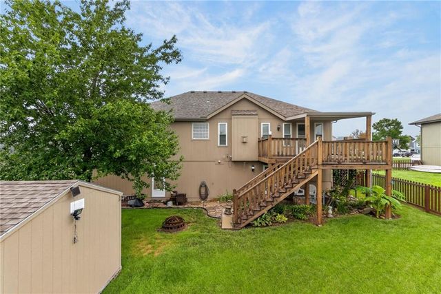 1714 Brooke Court, Kearney, MO 64060