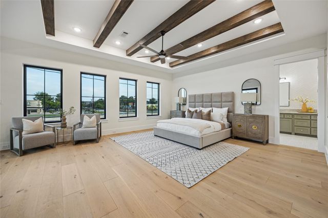 431 W 30th Street, Houston, TX 77018