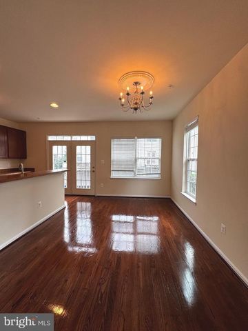 7331 ARCHSINE LN, Laurel, MD 20707