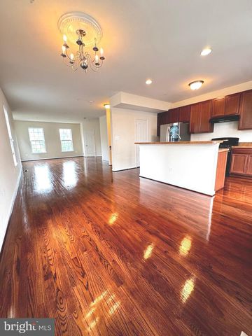 7331 ARCHSINE LN, Laurel, MD 20707