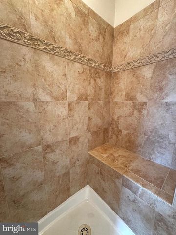 7331 ARCHSINE LN, Laurel, MD 20707