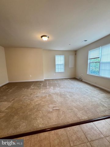 7331 ARCHSINE LN, Laurel, MD 20707
