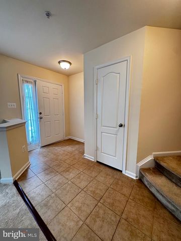 7331 ARCHSINE LN, Laurel, MD 20707