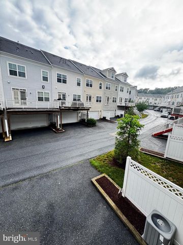 7331 ARCHSINE LN, Laurel, MD 20707