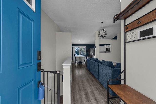 2294 Glencroft Drive, Hilliard, OH 43026