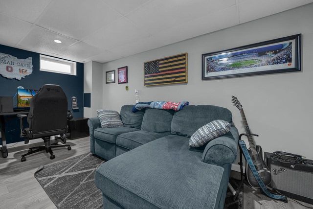 2294 Glencroft Drive, Hilliard, OH 43026