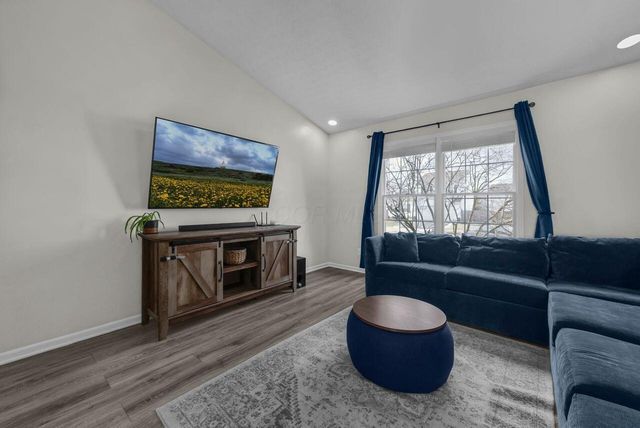 2294 Glencroft Drive, Hilliard, OH 43026