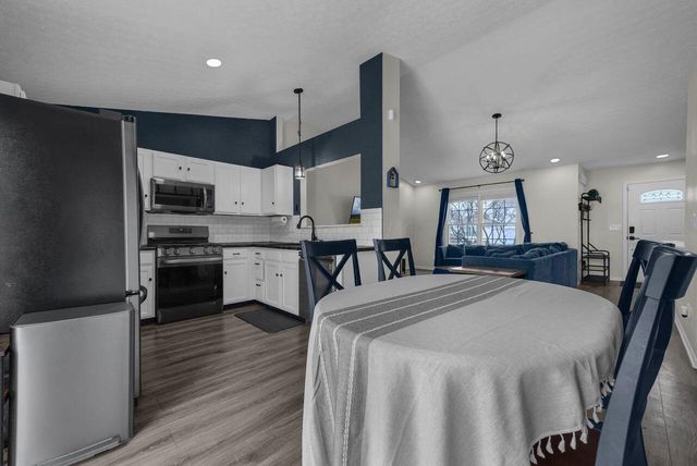 2294 Glencroft Drive, Hilliard, OH 43026