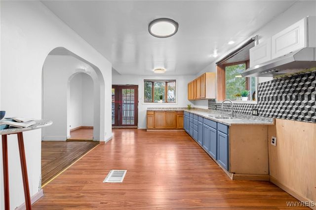 114 School Street, Buffalo, NY 14213