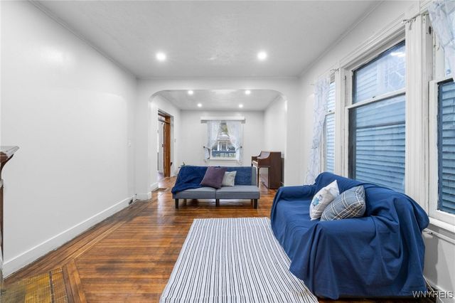 114 School Street, Buffalo, NY 14213