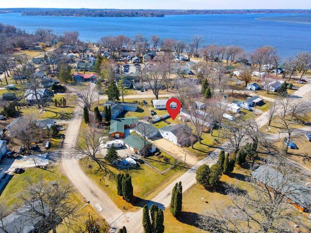 11611 N Charley Bluff Road, Milton, WI 53563