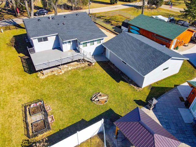 11611 N Charley Bluff Road, Milton, WI 53563