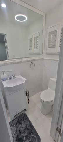 136 SE 2nd Ct, Dania Beach, FL 33004