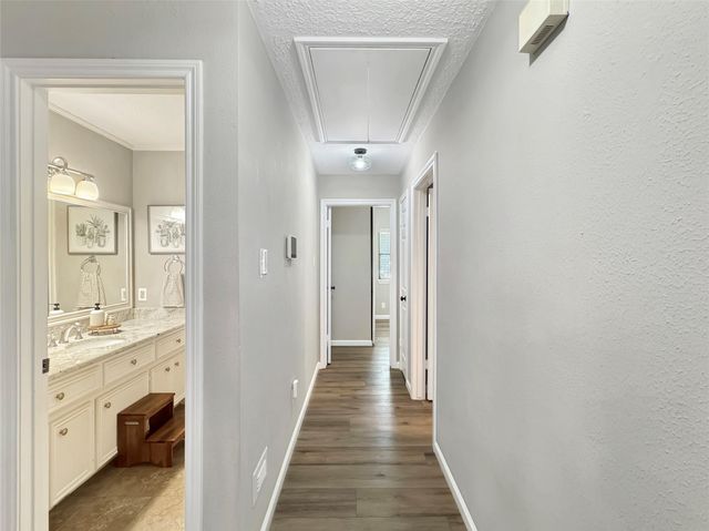 614 Mistycreek Drive, Richmond, TX 77406