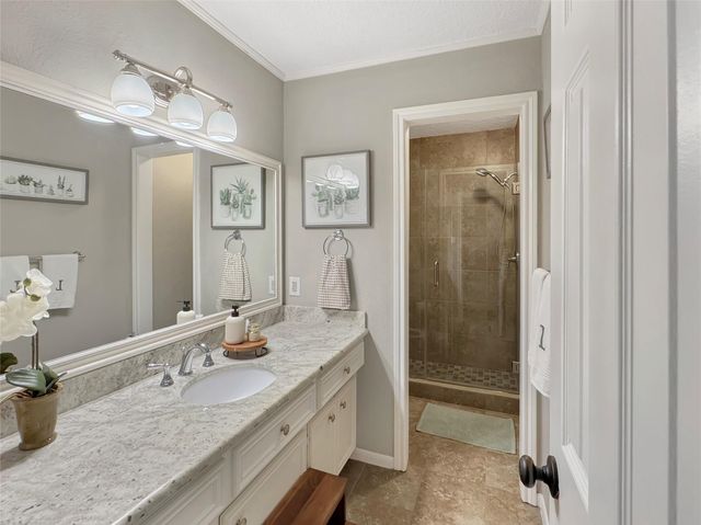 614 Mistycreek Drive, Richmond, TX 77406