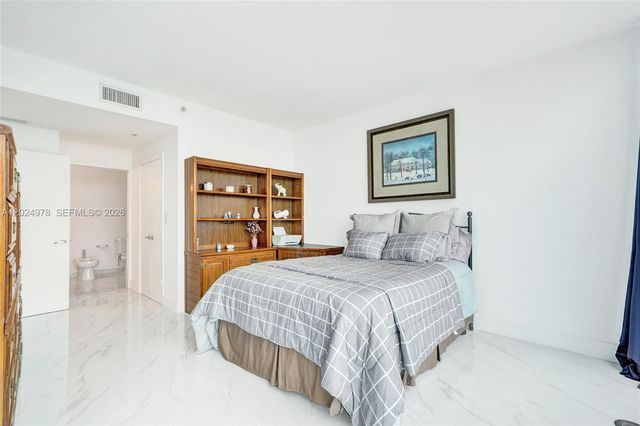 601 NE 36th St 1508, Miami, FL 33137