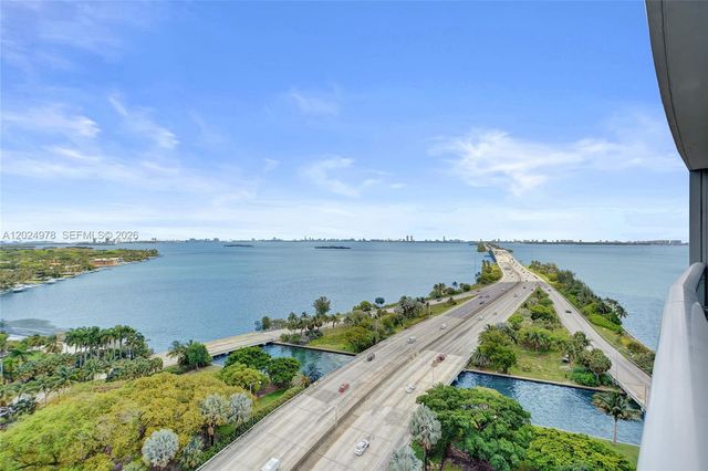 601 NE 36th St 1508, Miami, FL 33137