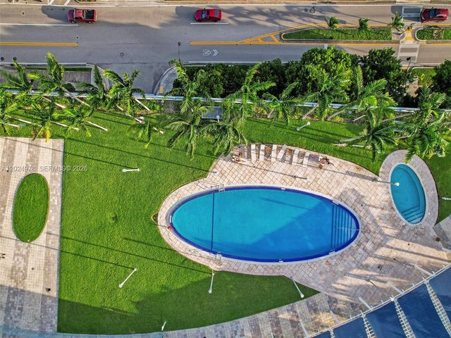 601 NE 36th St 1508, Miami, FL 33137