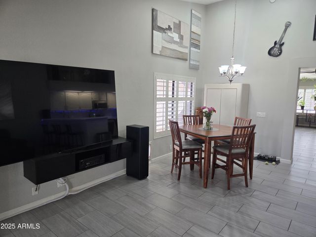 5244 E HANNIBAL Street E, Mesa, AZ 85205