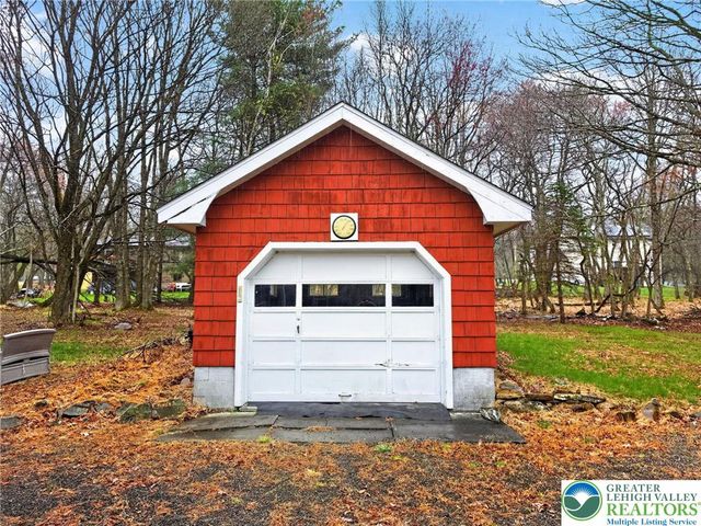456 Mountain Road, Tunkhannock Twp, PA 18210