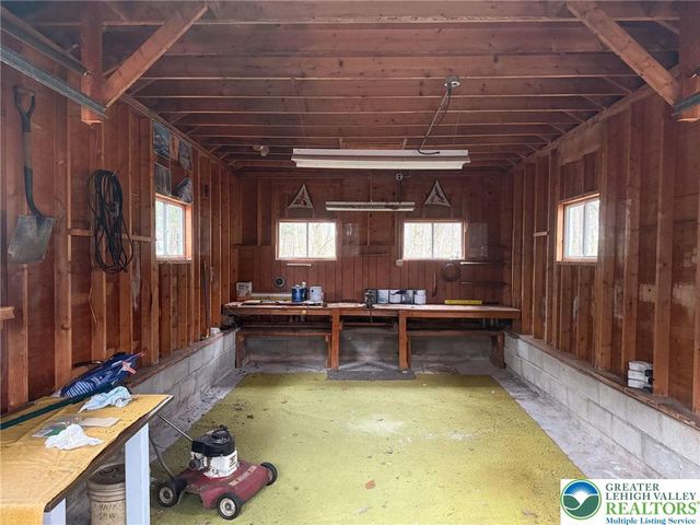 456 Mountain Road, Tunkhannock Twp, PA 18210