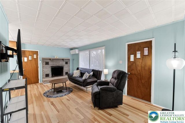 456 Mountain Road, Tunkhannock Twp, PA 18210