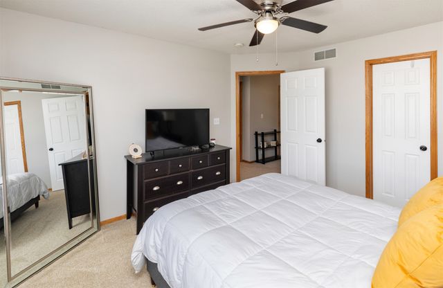 4425 Mills Civic Parkway 903, West Des Moines, IA 50265