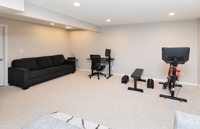 4425 Mills Civic Parkway 903, West Des Moines, IA 50265