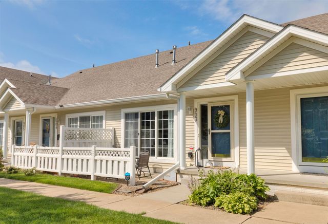 4425 Mills Civic Parkway 903, West Des Moines, IA 50265