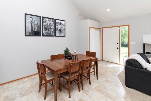 4425 Mills Civic Parkway 903, West Des Moines, IA 50265