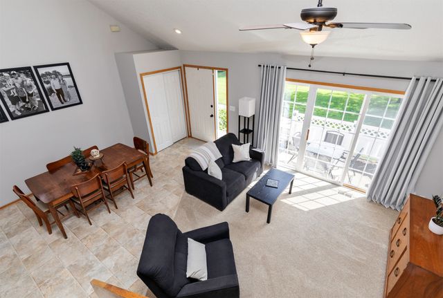 4425 Mills Civic Parkway 903, West Des Moines, IA 50265