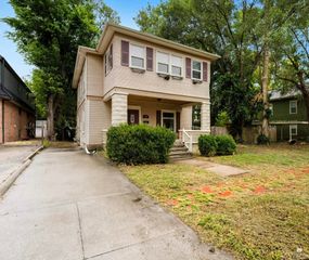 710 Humboldt Street, Manhattan, KS 66502