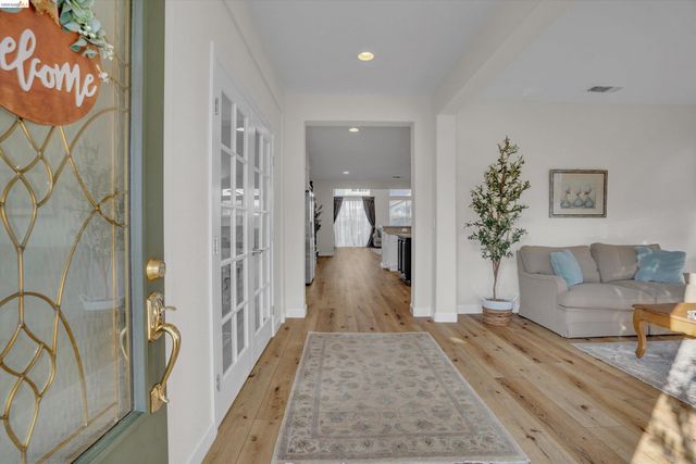 6144 Seneca Cir, Discovery Bay, CA 94505