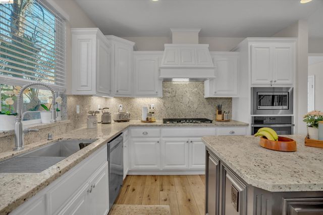 6144 Seneca Cir, Discovery Bay, CA 94505