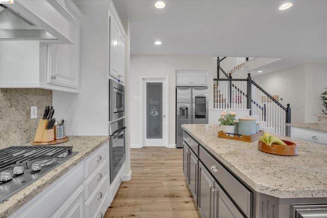 6144 Seneca Cir, Discovery Bay, CA 94505