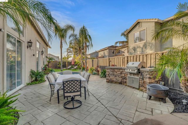 6144 Seneca Cir, Discovery Bay, CA 94505