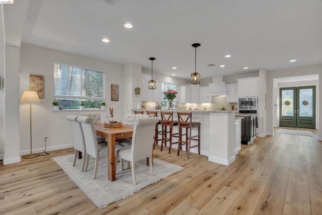 6144 Seneca Cir, Discovery Bay, CA 94505