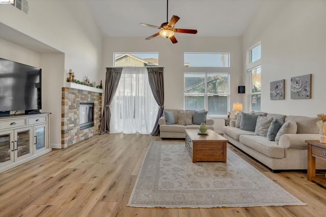 6144 Seneca Cir, Discovery Bay, CA 94505