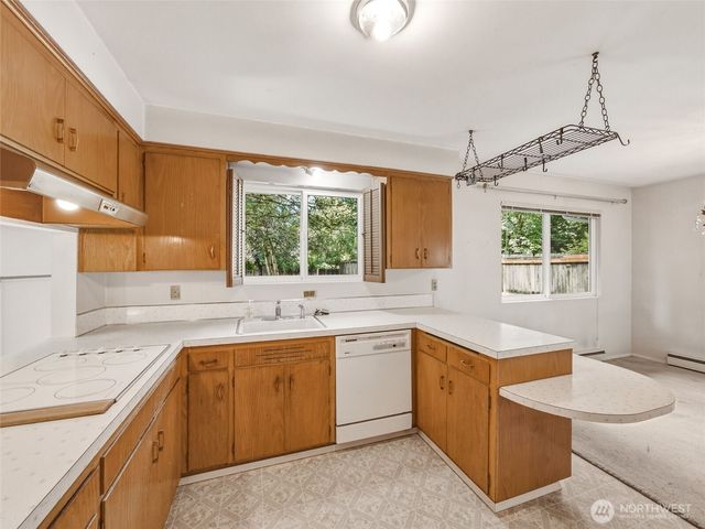 1935 SW 164th Street, Burien, WA 98166