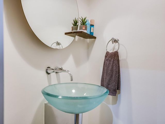 311 W 5th ST 608, Austin, TX 78701