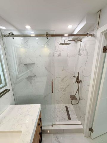 2750 NE 183rd St 606, Aventura, FL 33160