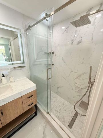 2750 NE 183rd St 606, Aventura, FL 33160