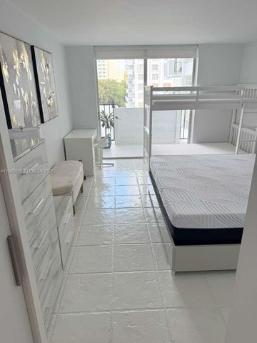 2750 NE 183rd St 606, Aventura, FL 33160