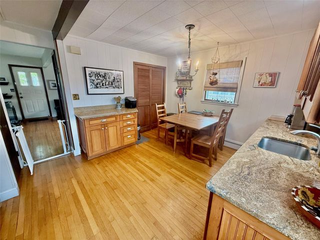 23 Garden City Avenue, Point Lookout, NY 11569