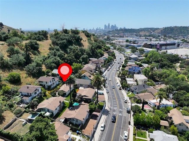 3580 Griffin, Los Angeles, CA 90031