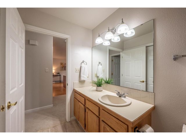 3127 Concord Way, Longmont, CO 80503