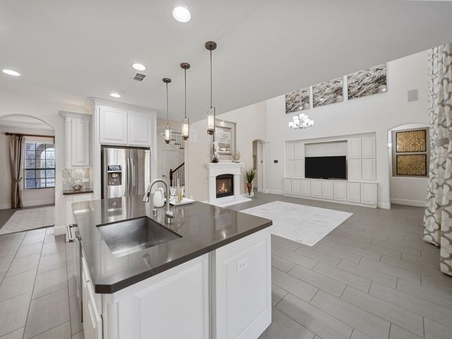 2805 Walnut Creek Lane, The Colony, TX 75056