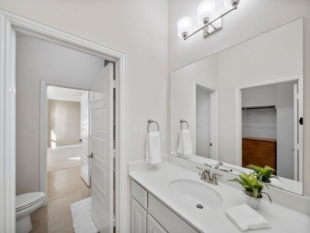 2805 Walnut Creek Lane, The Colony, TX 75056